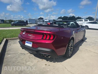 2025 Ford Mustang GT Premium Convertible – miniatura 3