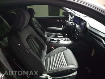 2025 Ford Mustang GT Premium Coupe - miniatura 8