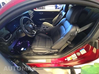 2025 Ford Mustang GT Premium Coupe - miniatura 6