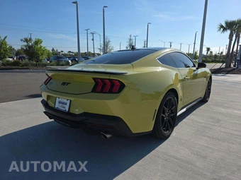 2025 Ford Mustang GT Premium Coupe - miniatura 3