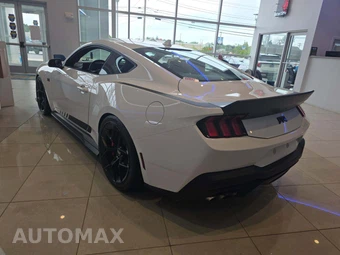 2025 Ford Mustang GT Premium Coupe – miniatura 2
