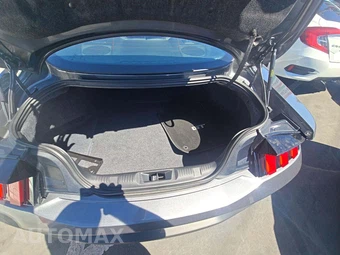 2025 Ford Mustang GT Premium Coupe - miniatura 14