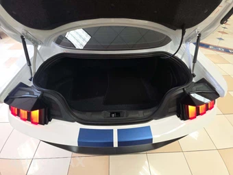2025 Ford Mustang GT Premium Coupe – miniatura 14