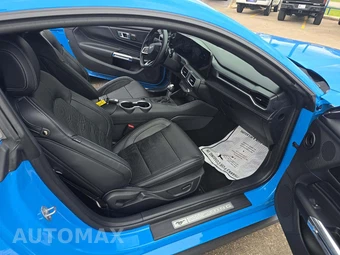2025 Ford Mustang GT Premium Coupe – miniatura 18