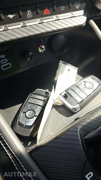 2025 Ford Mustang GT Premium Coupe – miniatura 12