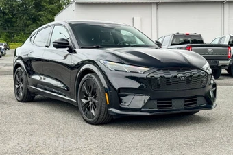 2025 Ford Mustang Mach-E GT Performance Edition - miniatura 1