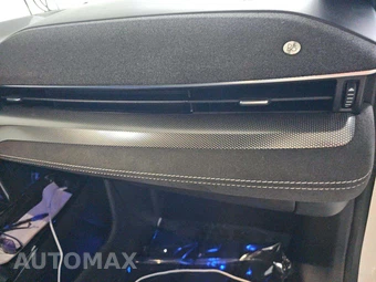 2025 Ford Mustang Mach-E GT Performance Edition - miniatura 19