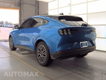 2025 Ford Mustang Mach-E Premium - miniatura 2