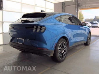 2025 Ford Mustang Mach-E Premium - miniatura 4