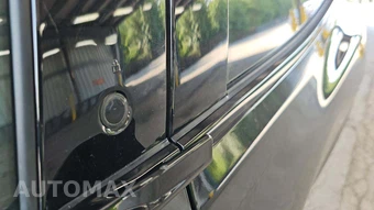 2025 Ford Mustang Mach-E Premium - miniatura 25