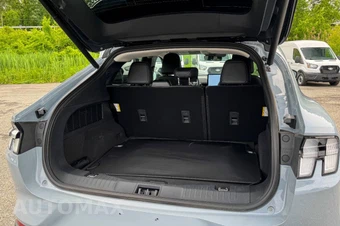 2025 Ford Mustang Mach-E Premium - miniatura 18