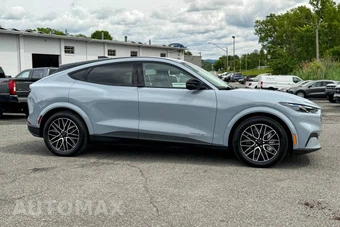 2025 Ford Mustang Mach-E Premium - miniatura 2