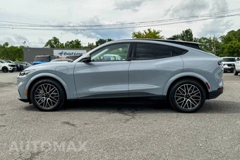 2025 Ford Mustang Mach-E Premium - miniatura 6