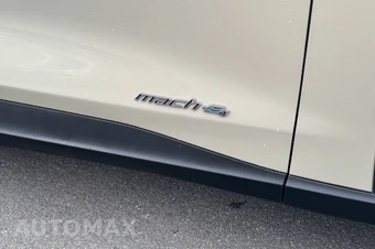 2025 Ford Mustang Mach-E Select - miniatura 10