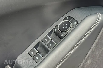 2025 Ford Mustang Mach-E Select - miniatura 20