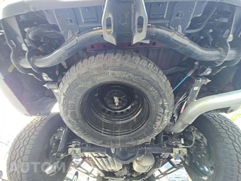 2025 Ford Ranger LARIAT Crew Cab Medium Bed - miniatura 12