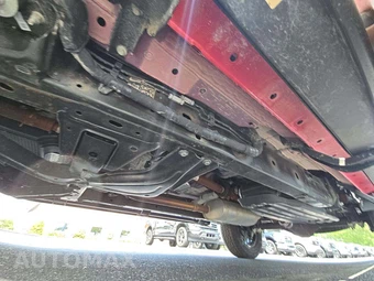 2025 Ford Ranger LARIAT Crew Cab Medium Bed - miniatura 4