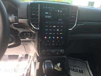2025 Ford Ranger LARIAT Crew Cab Medium Bed - miniatura 7