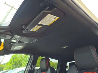 2025 Ford Ranger Raptor Crew Cab Medium Bed - miniatura 11