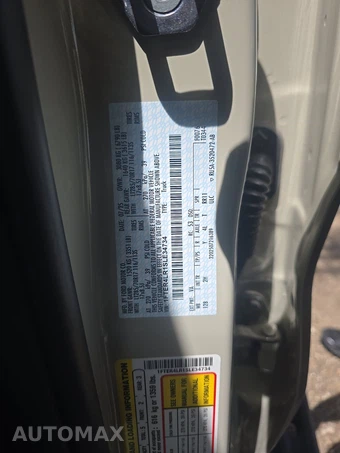 2025 Ford Ranger Raptor Crew Cab Medium Bed - miniatura 14