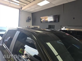 2025 Ford Ranger Raptor Crew Cab Medium Bed - miniatura 15