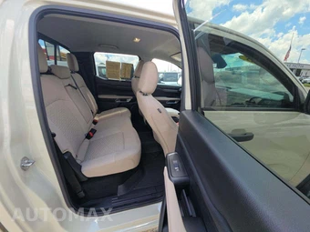 2025 Ford Ranger XLT Crew Cab Medium Bed - miniatura 16