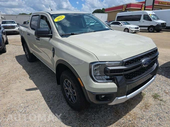 2025 Ford Ranger XLT Crew Cab Medium Bed - miniatura 4