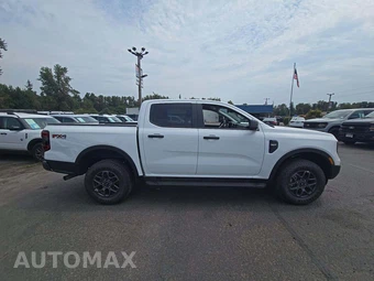 2025 Ford Ranger XLT Crew Cab Medium Bed - miniatura 4