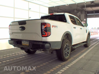 2025 Ford Ranger XLT Crew Cab Medium Bed - miniatura 4