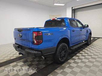 2025 Ford Ranger XLT Crew Cab Medium Bed - miniatura 4