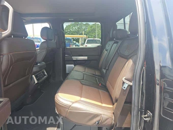 2025 Ford Super Duty F-250 King Ranch Crew Cab Long Bed - miniatura 10