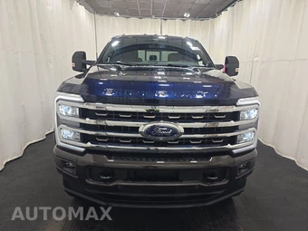 2025 Ford Super Duty F-250 King Ranch Crew Cab Medium Bed - miniatura 2