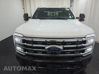2025 Ford Super Duty F-250 King Ranch Crew Cab Medium Bed - miniatura 2