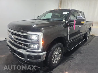 2025 Ford Super Duty F-250 King Ranch Crew Cab Medium Bed