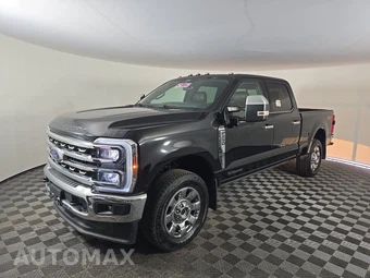 2025 Ford Super Duty F-250 King Ranch Crew Cab Medium Bed