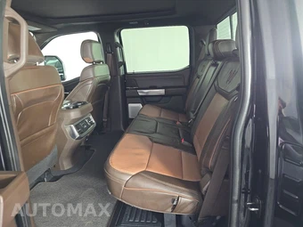 2025 Ford Super Duty F-250 King Ranch Crew Cab Medium Bed - miniatura 13