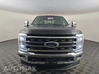 2025 Ford Super Duty F-250 King Ranch Crew Cab Medium Bed - miniatura 2