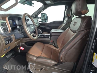 2025 Ford Super Duty F-250 King Ranch Crew Cab Medium Bed - miniatura 7