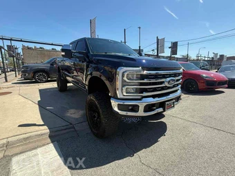 2025 Ford Super Duty F-250 King Ranch Crew Cab Medium Bed - miniatura 22