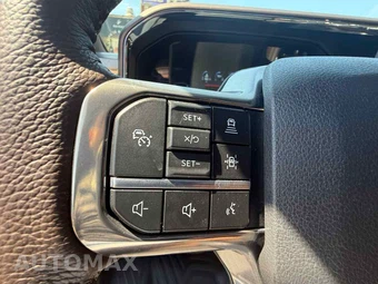 2025 Ford Super Duty F-250 King Ranch Crew Cab Medium Bed - miniatura 33