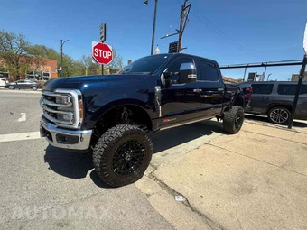 2025 Ford Super Duty F-250 King Ranch Crew Cab Medium Bed - miniatura 4