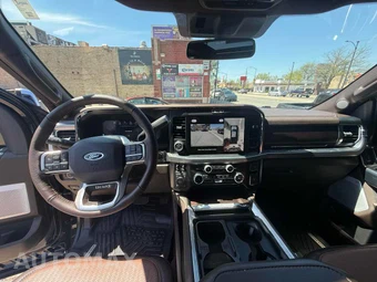 2025 Ford Super Duty F-250 King Ranch Crew Cab Medium Bed - miniatura 45