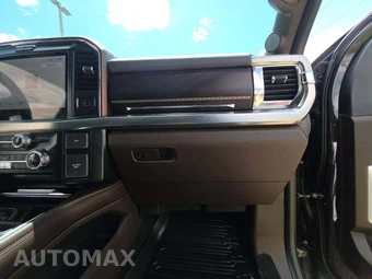 2025 Ford Super Duty F-250 King Ranch Crew Cab Medium Bed - miniatura 19