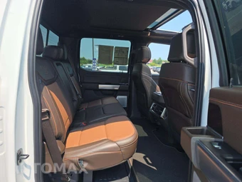 2025 Ford Super Duty F-250 King Ranch Crew Cab Medium Bed - miniatura 13