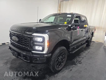 2025 Ford Super Duty F-250 LARIAT Crew Cab Medium Bed