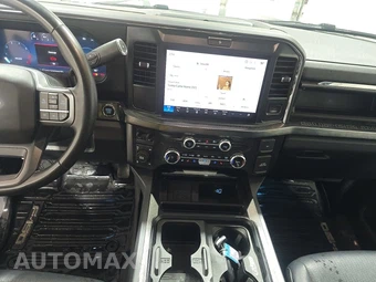 2025 Ford Super Duty F-250 LARIAT Crew Cab Medium Bed - miniatura 11