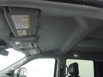 2025 Ford Super Duty F-250 LARIAT Crew Cab Medium Bed - miniatura 17