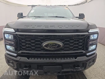 2025 Ford Super Duty F-250 LARIAT Crew Cab Medium Bed - miniatura 2