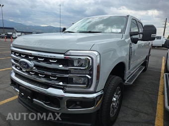 2025 Ford Super Duty F-250 Lariat Crew Cab Medium Bed