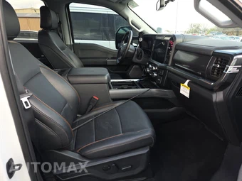 2025 Ford Super Duty F-250 Lariat Crew Cab Medium Bed - miniatura 8
